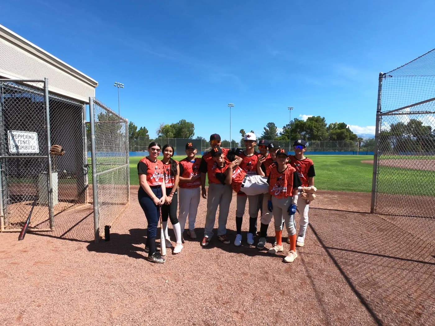 Naranjeros Summer Camp team photo
